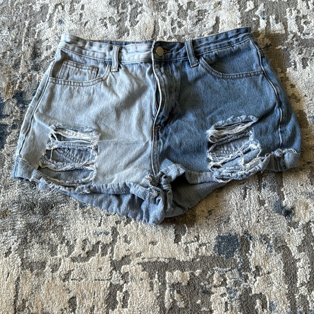 SHEIN Blue Distressed Jean Shorts Relaxed Fit